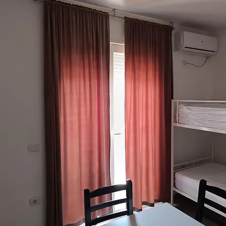 Miqesia 1 Appartement *